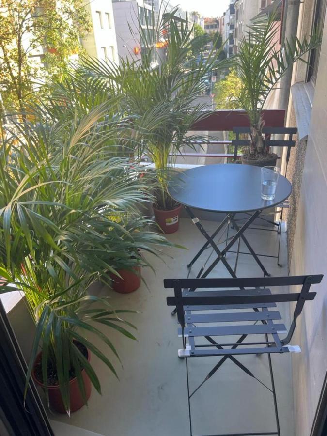 Stylish 1-Bedroom Condo Close To Exhibition Square Basel Exteriör bild