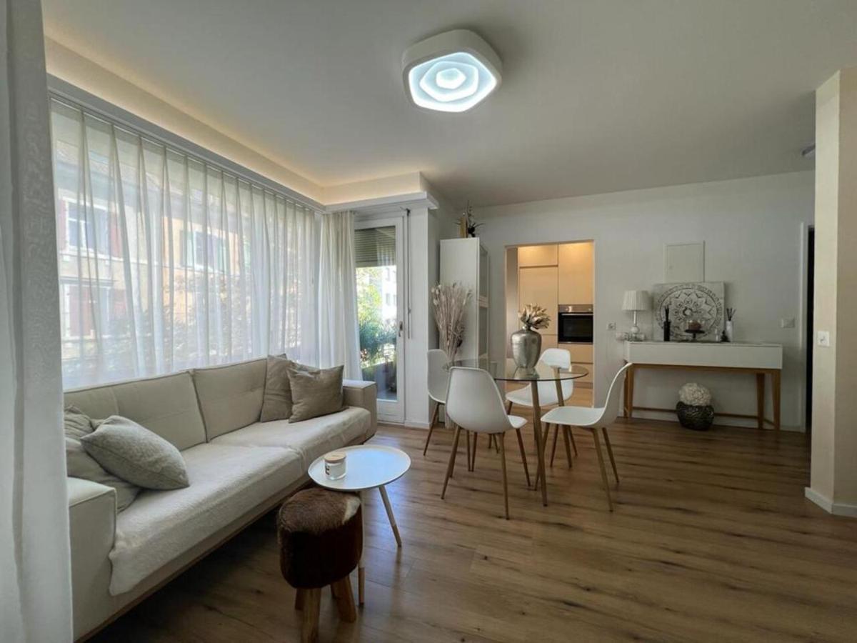 Stylish 1-Bedroom Condo Close To Exhibition Square Basel Exteriör bild